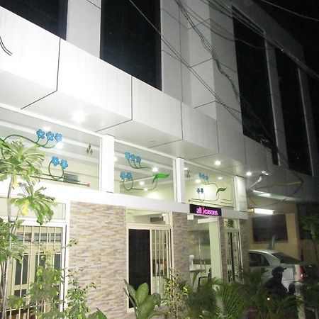 All Seasons Guest House Thiruvananthapuram Ngoại thất bức ảnh